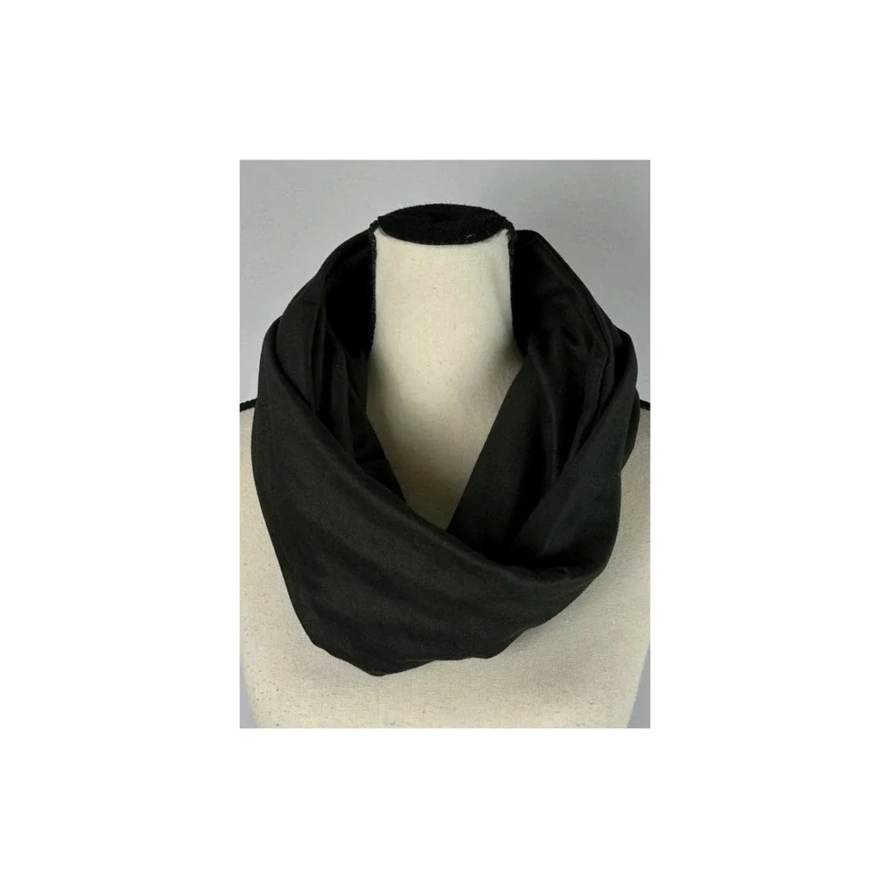 Beyond Yoga Black With Hidden Zippered Pocket Infinity Scarf - One Size Soft